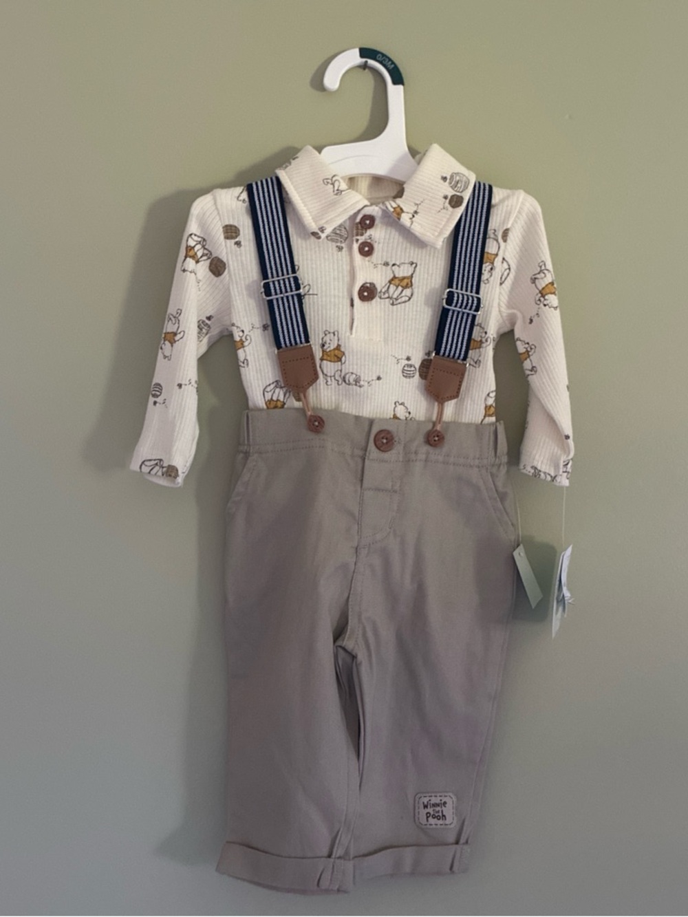 Disney Cream and Gray Pooh Print Suspender Matching Set